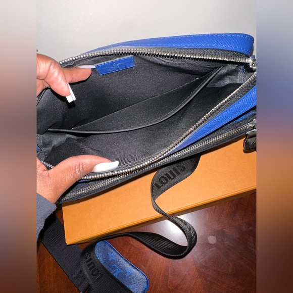 Blue Louis Vuitton Trio Messenger Bag - Picture 2 of 4